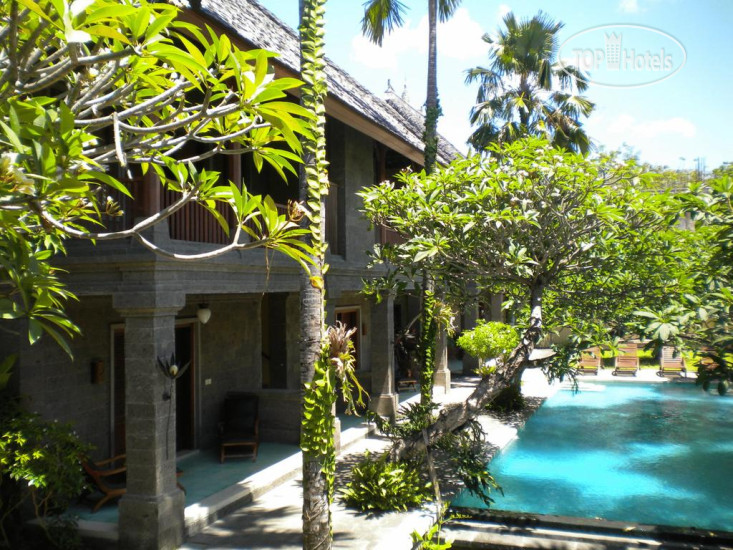 Фото Taman Suci Suite and Villas